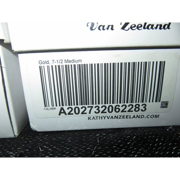 Kathy Van Zeeland Ray Me Ballerina Flats Charm Detail studded ballet flats 7.5 - Picture 5 of 5